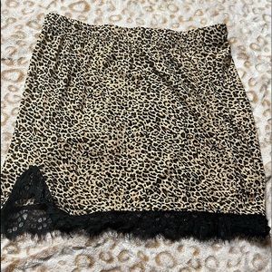 Leopard Print Skirt with Lace Detail